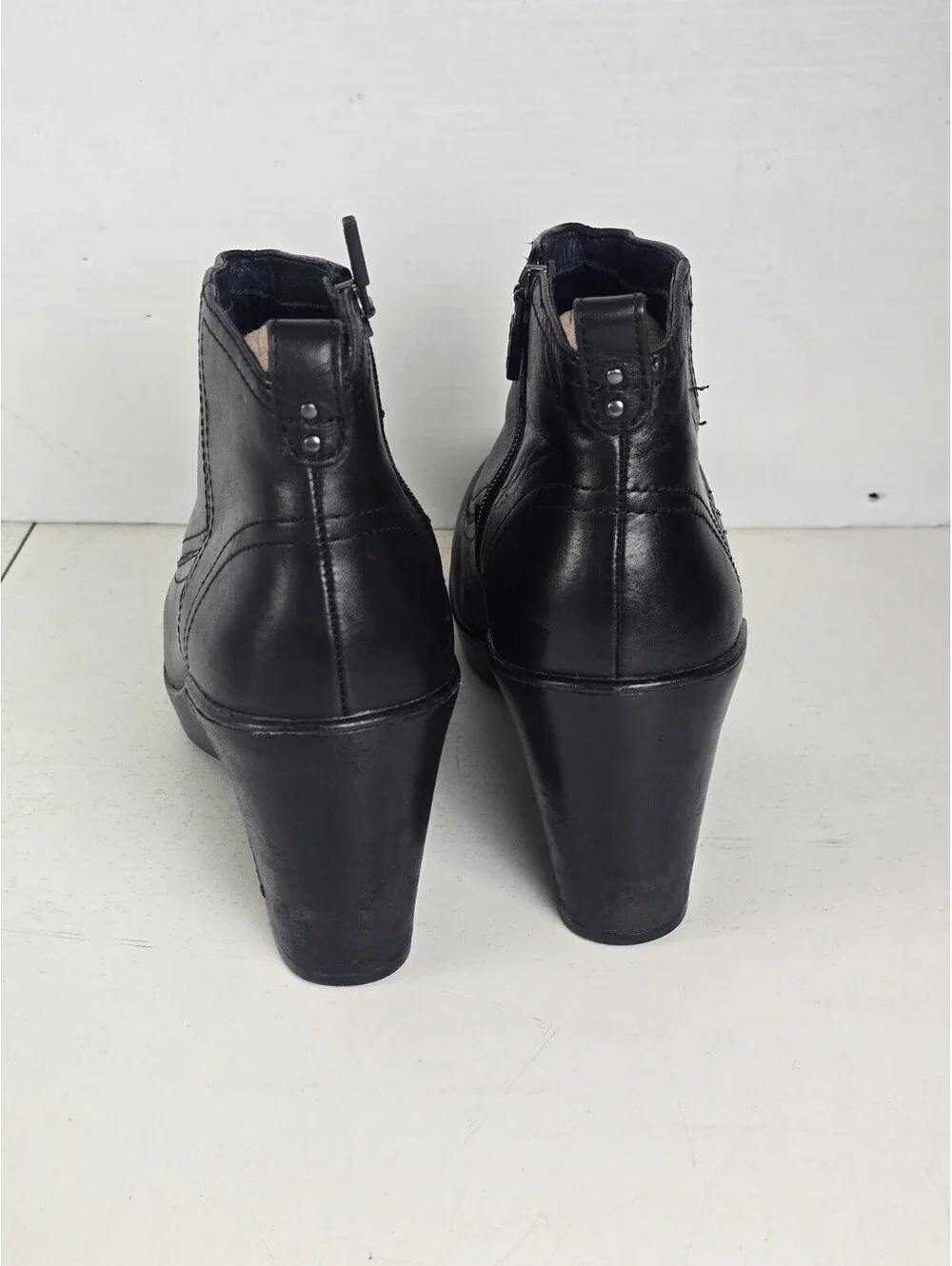 Dansko Leanna Boots Womens 41 Ankle Bootie Side Zip Wedge Heels Leather Black